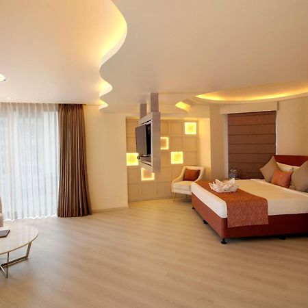 Barsana Hotel & Resort Siliguri Eksteriør billede