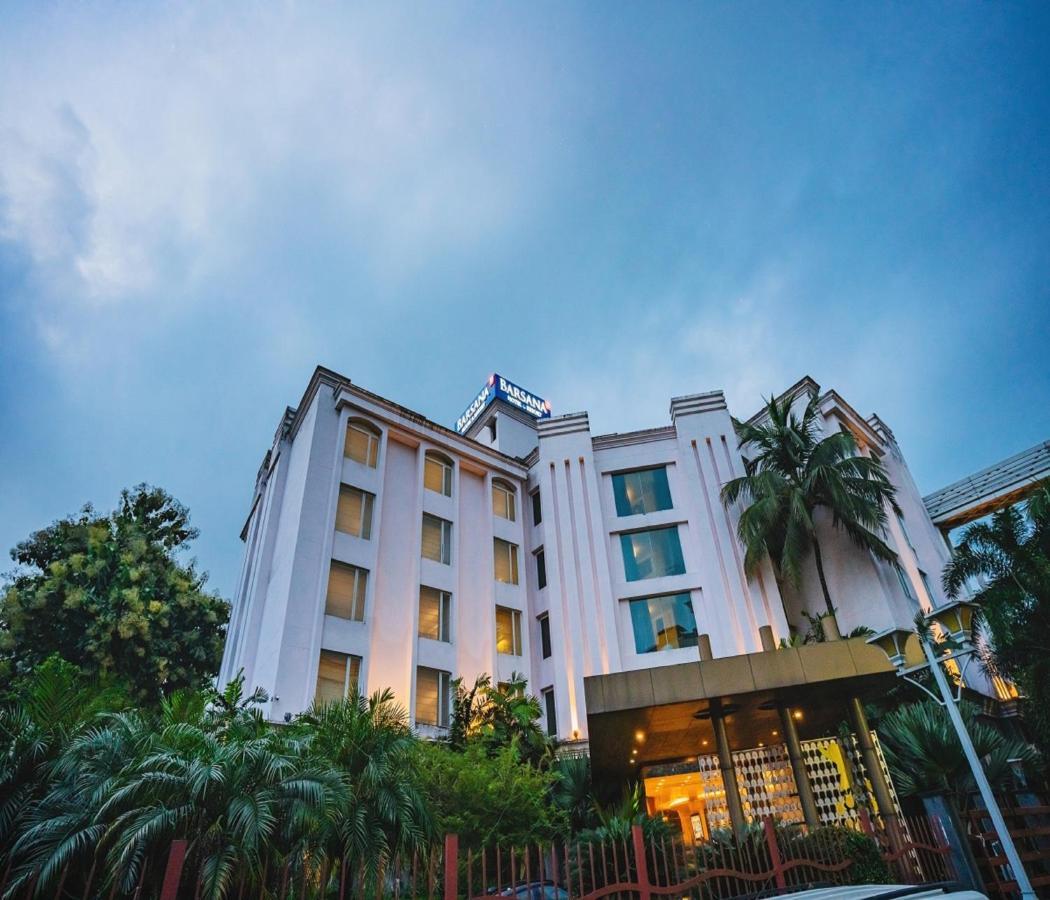 Barsana Hotel & Resort Siliguri Eksteriør billede