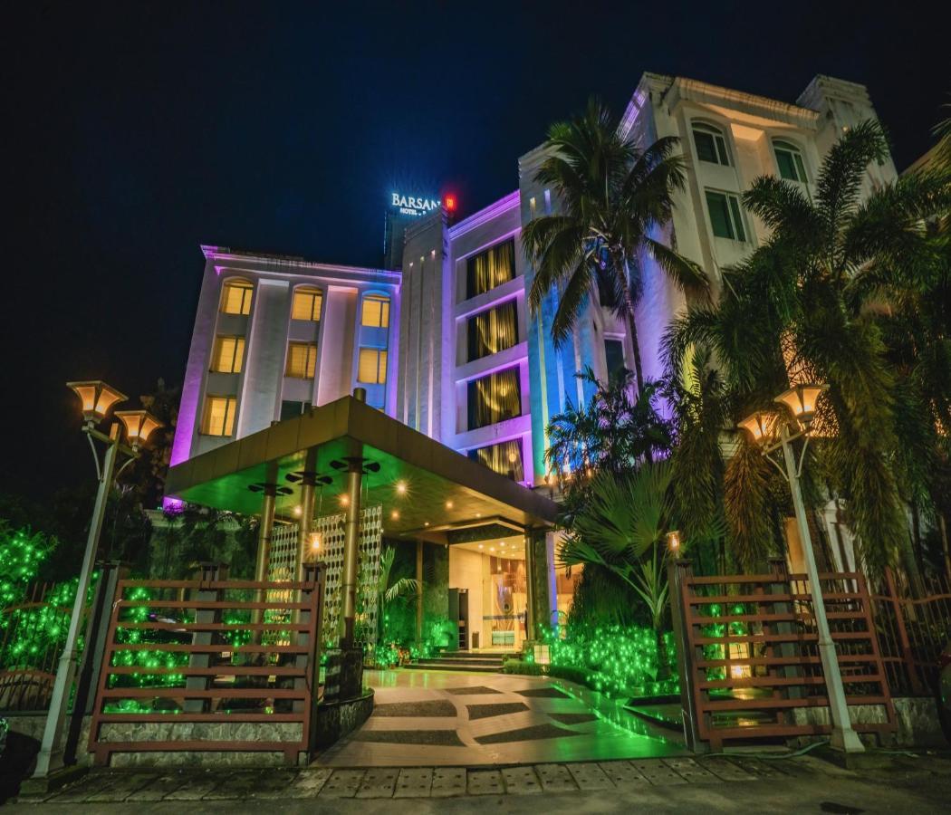 Barsana Hotel & Resort Siliguri Eksteriør billede