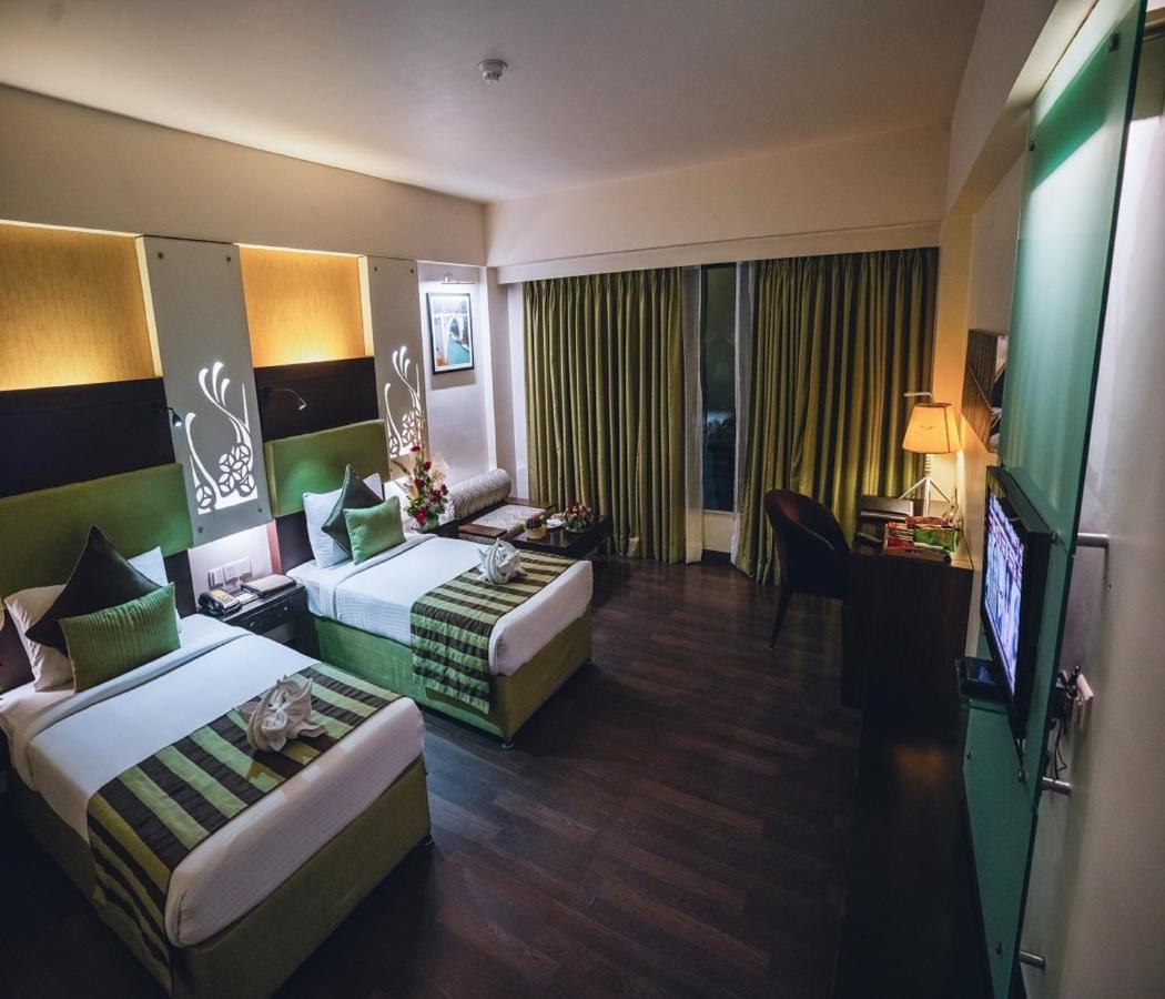 Barsana Hotel & Resort Siliguri Eksteriør billede