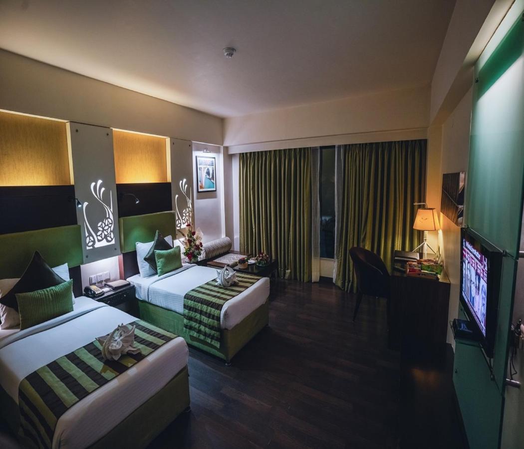 Barsana Hotel & Resort Siliguri Eksteriør billede