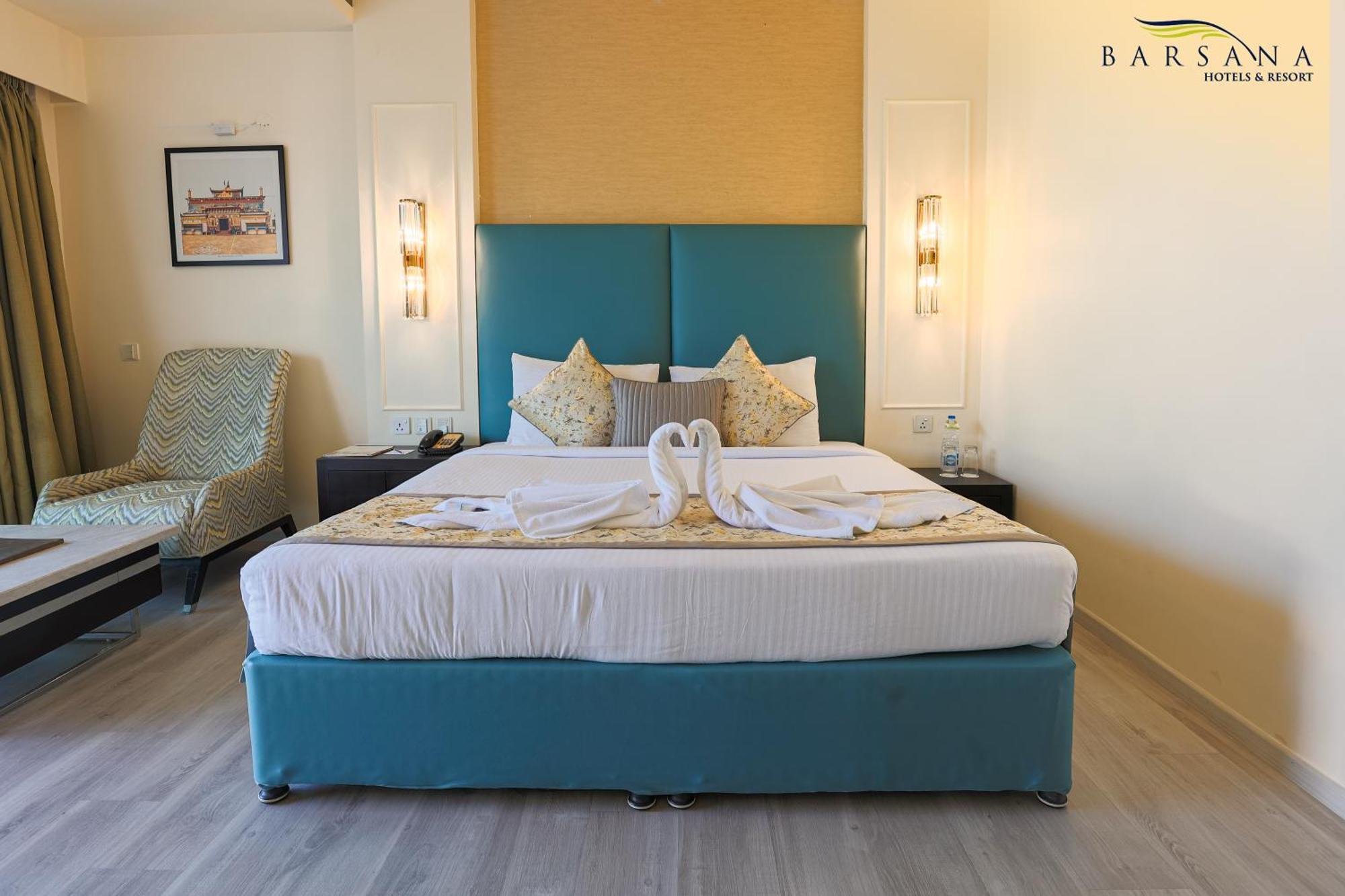 Barsana Hotel & Resort Siliguri Værelse billede